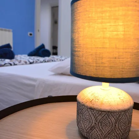 Casa Chloé - Vicino Al Porto E Basilica San Nicola Appartement *